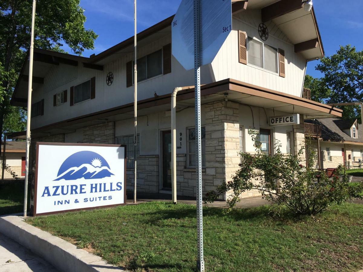 Azure Hills Inn And Suites Fredericksburg Exterior photo